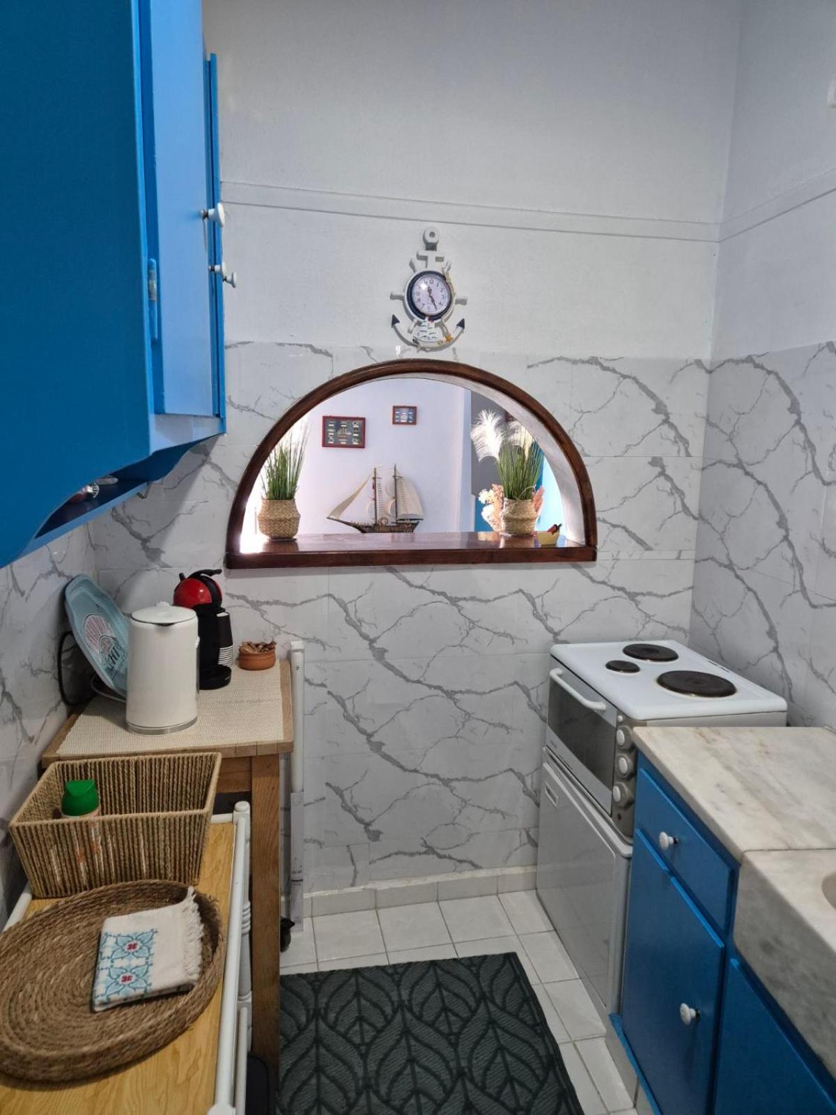 Captain'S Home Loutraki Exterior foto