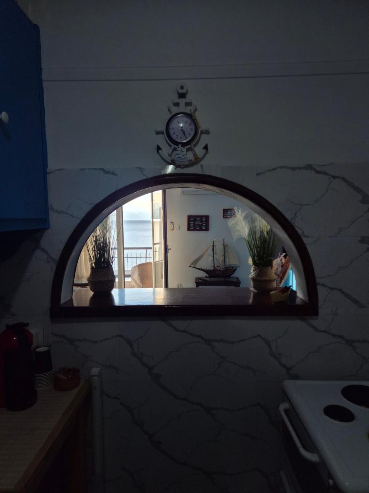 Captain'S Home Loutraki Exterior foto